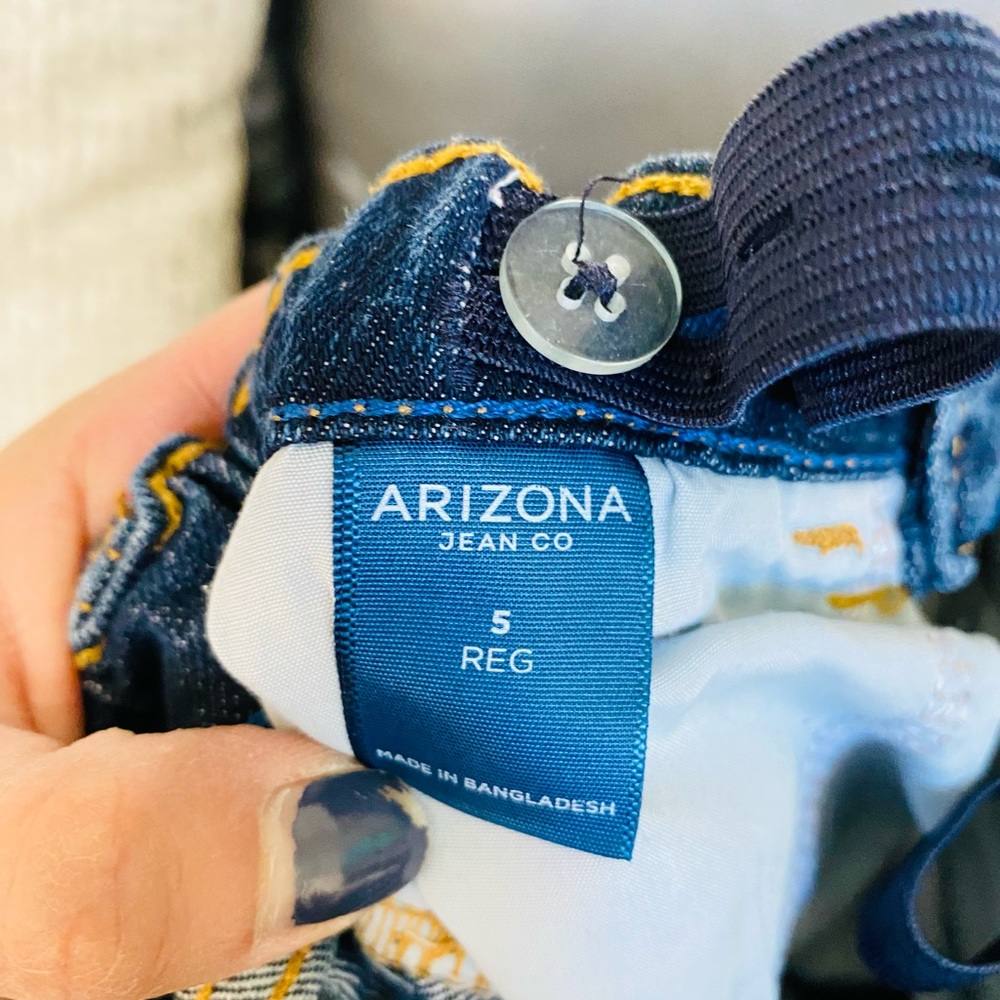 Arizona jeans size 5 boys